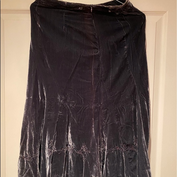 Vintage grey velour skirt - Picture 2 of 2